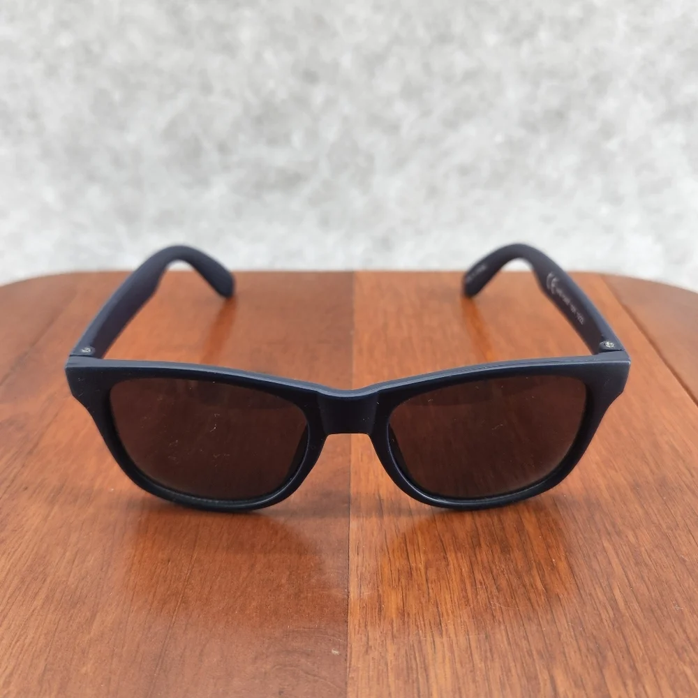 Tommy Bahama Kids Sunglasses Navy Blue Sunglasses Beachwear UV protection - Picture 1 of 7